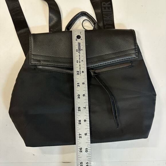 Botkier‎ Black Trigger Mini Backpack NWT Nylon Zippers Pockets - Picture 8 of 10